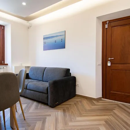 Finestra Sul Borgo Apartment Trevignano Romano Exterior photo