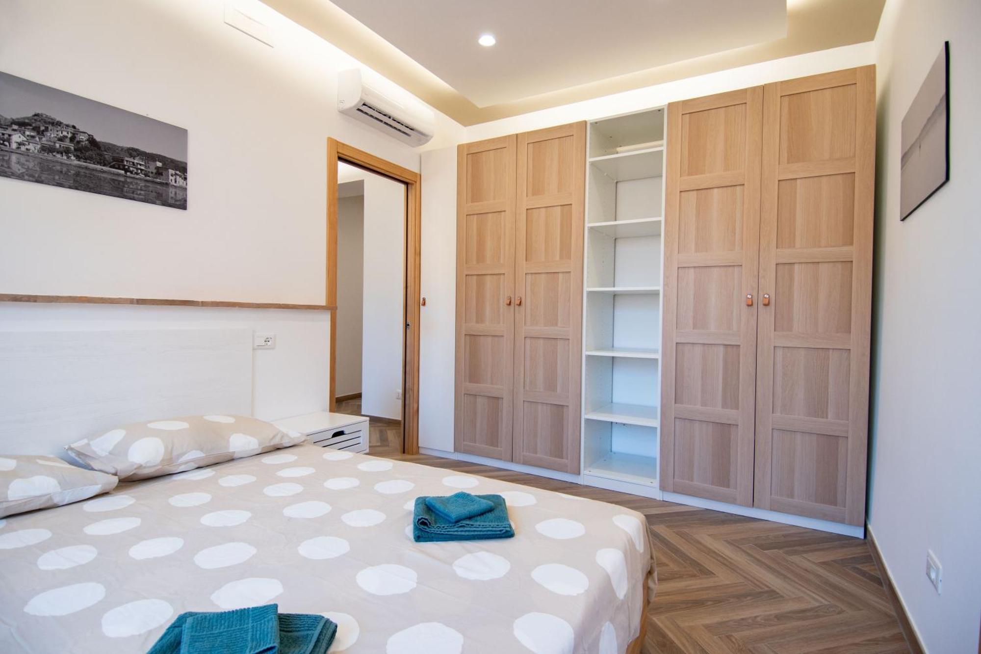 Finestra Sul Borgo Apartment *