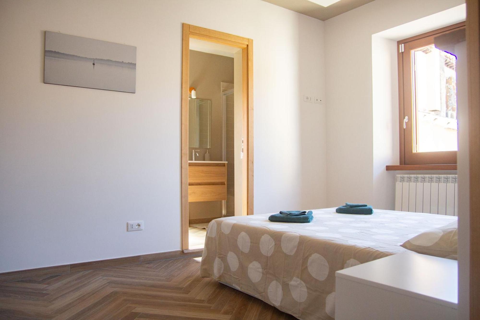 Finestra Sul Borgo